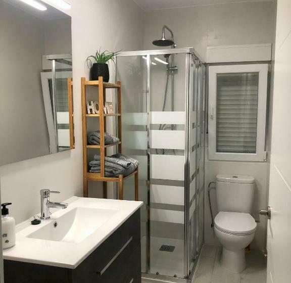 Piso Nuevo Bien Situado En Santander