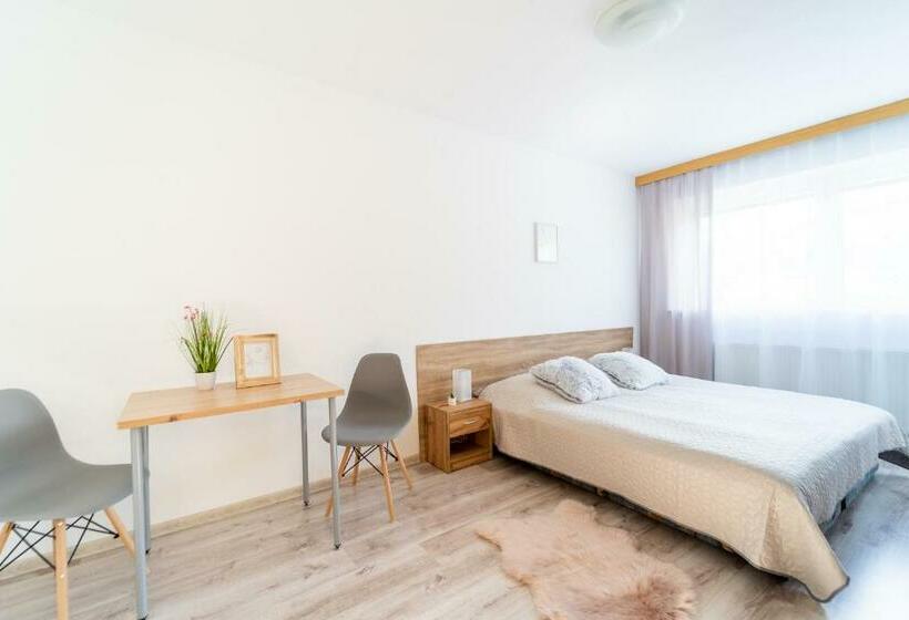 Reneček Rekreační řadový Dům S Vyhlídkou Na Libín