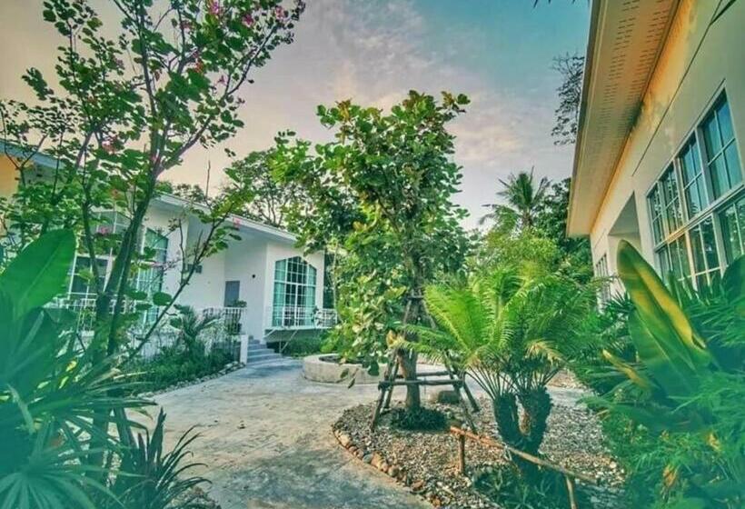 Utapao Sattahip Rayong Resort