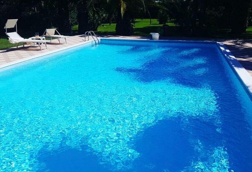 Villa Luxury Con Piscina