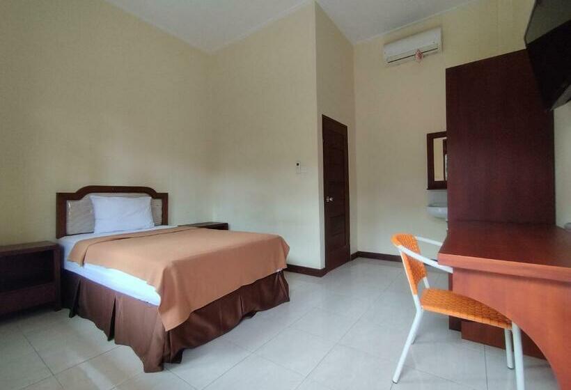 Adi Pelita Sari Bali