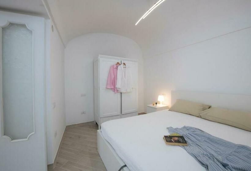 Amalfi Venere House Balcony & Seaview