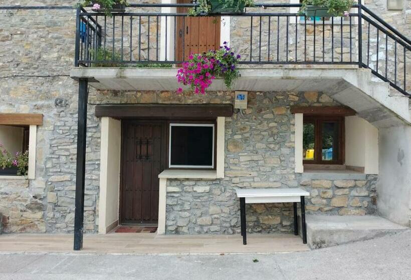 Apartamento En Barrio Tranquilo Y Rural De Elorrio