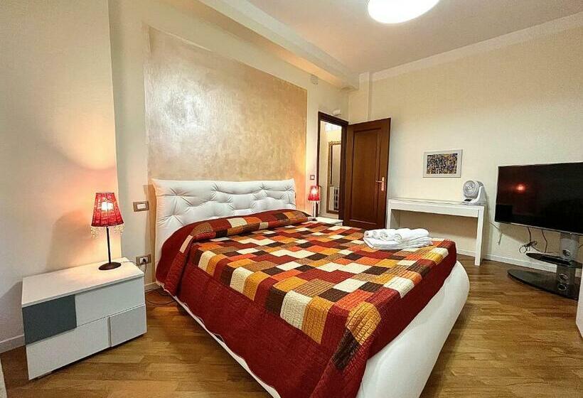 Appartamento Puccini A 6 Minuti In Bus O Auto Dalla Stazione Centrale