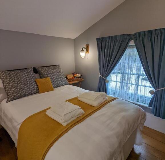 ベッドアンドブレックファースト Banks Bed & Continental Breakfast