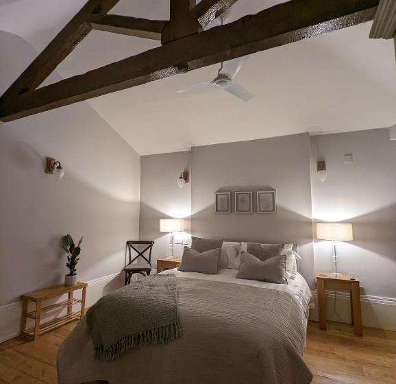 ベッドアンドブレックファースト Banks Bed & Continental Breakfast