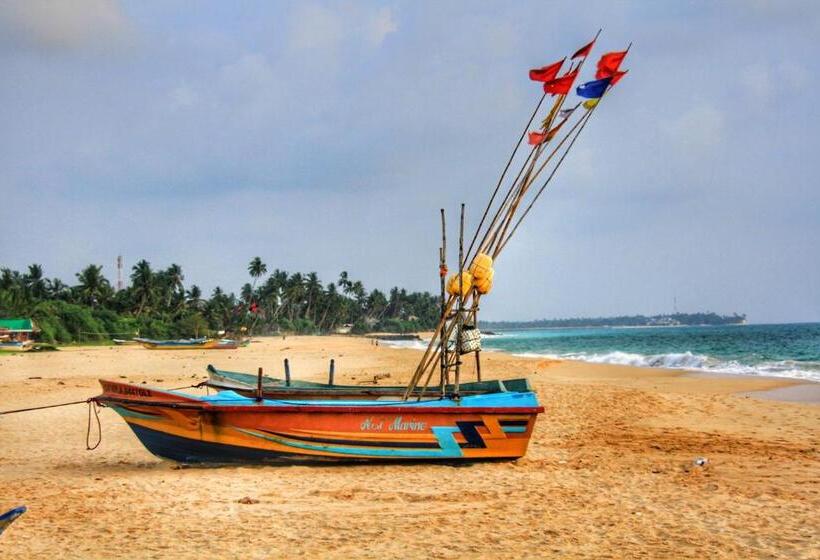 צימר Madampa Ganga Villa