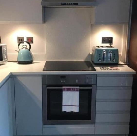 Captivating 2 Bed Apartment In Brentwood