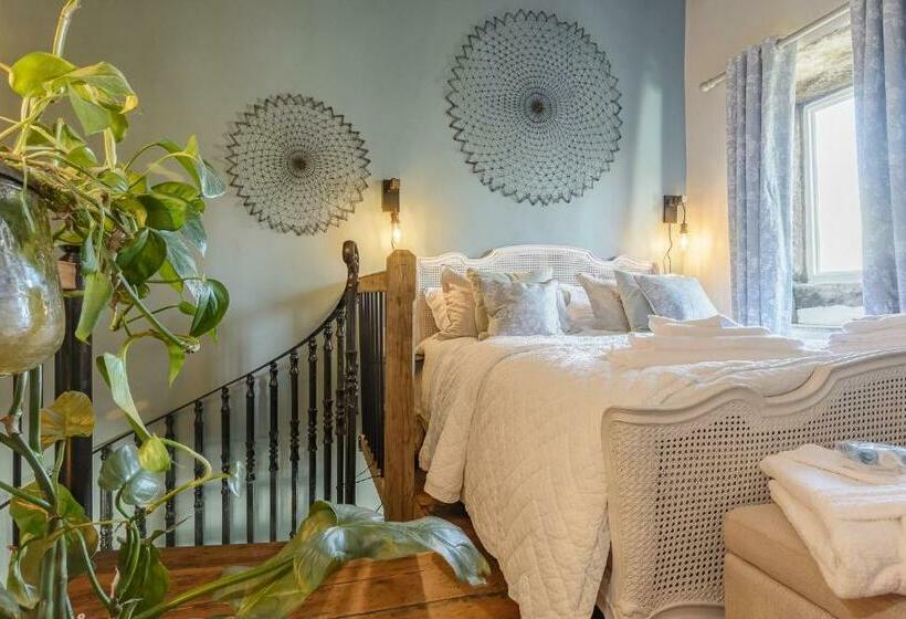 Romantic Cottage, Old Town, Hebden Bridge