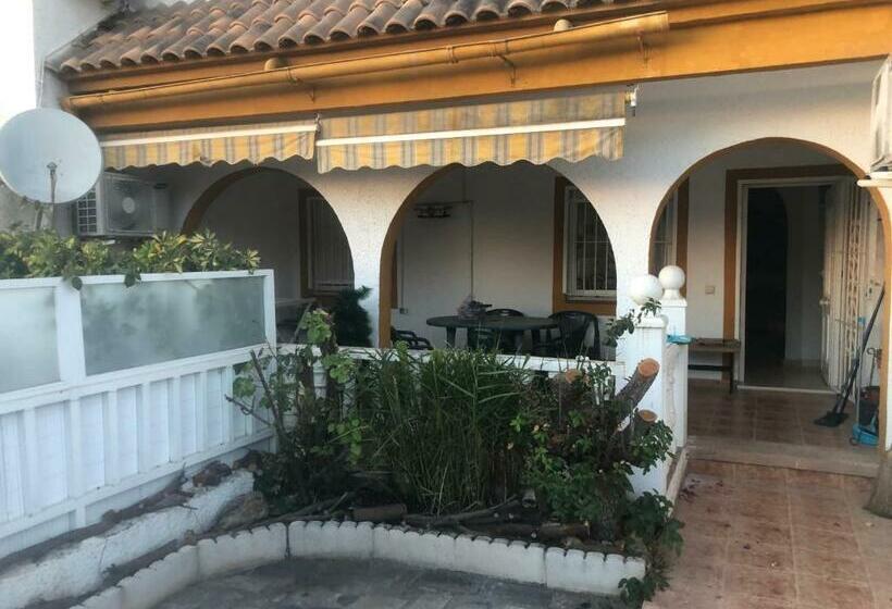 Gran Alacant : Two Bedrooms With Private Garden