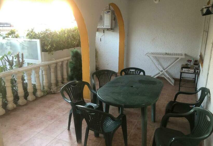 Gran Alacant : Two Bedrooms With Private Garden