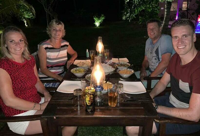 Coco Village Hotel Chilaw