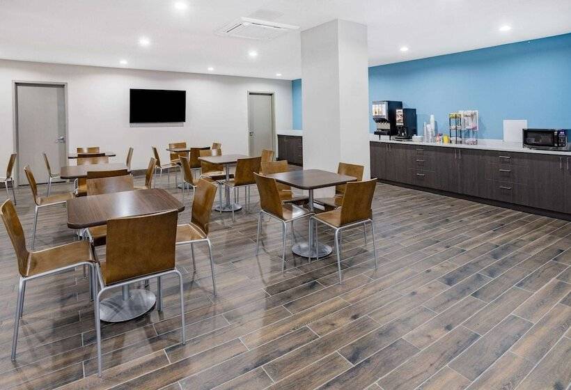 酒店 Days Inn By Wyndham Bronx Nyc