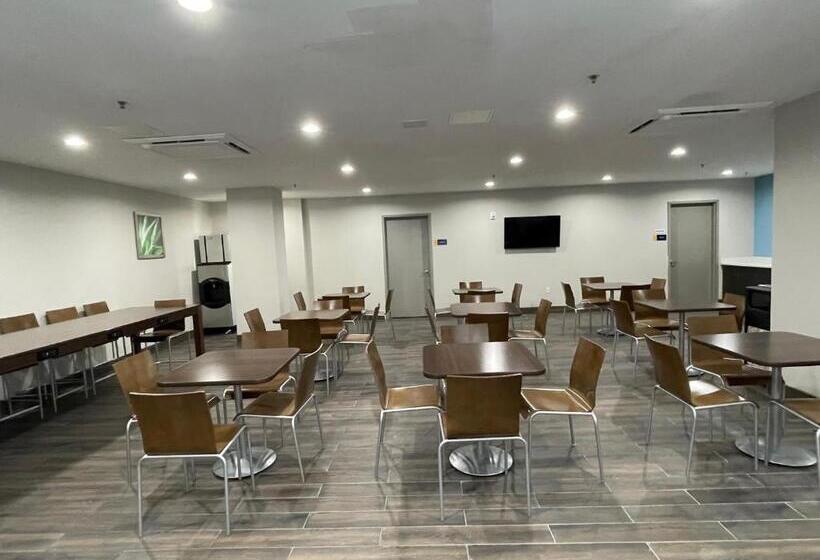 酒店 Days Inn By Wyndham Bronx Nyc