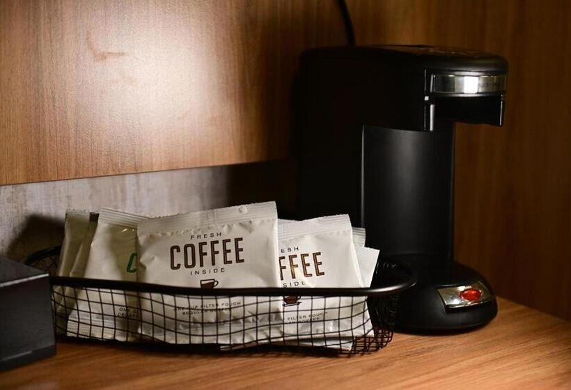 酒店 Days Inn By Wyndham Bronx Nyc