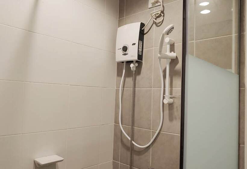 هتل Kaizen Suites