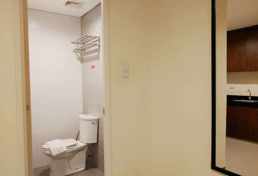 هتل Kaizen Suites