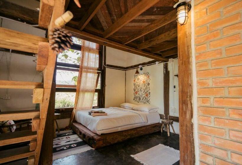 Hotel The River Runs Chiang Klang