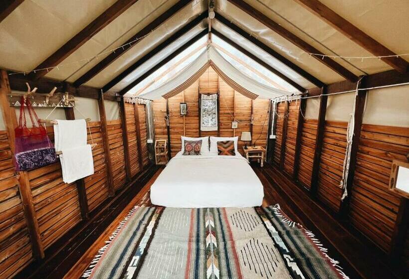 Hotel The River Runs Chiang Klang