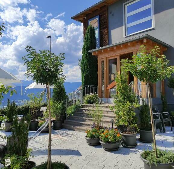 בית מלון כפרי Villa Argentina Ronzone