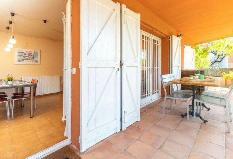 Illes Medes A El Golfet