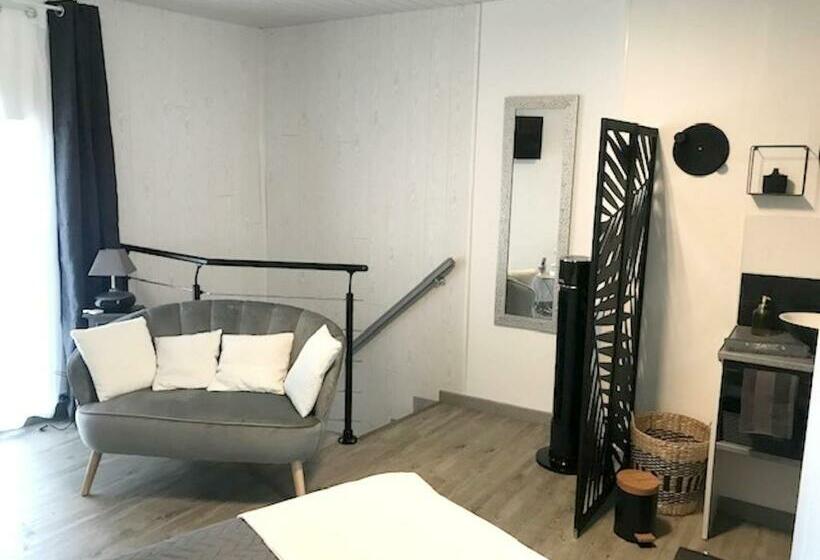 Maison D Une Chambre Avec Vue Sur La Ville Et Wifi A Belesta