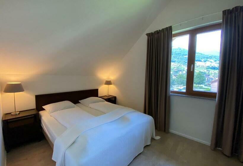 Maisonette Im Penthouse Stil Ca 145m2 Mit Viel Privatsphäre Direkt Am Walensee Mit Badestrand