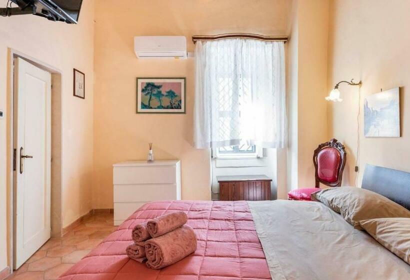 بنسيون Camera Corte