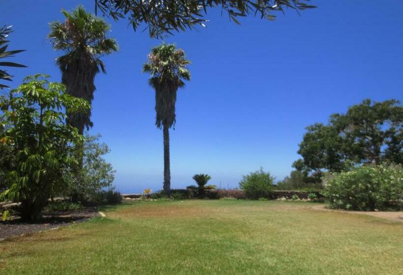 بنسيون Casa Alta