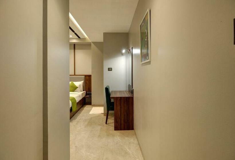 ホテル Staybird  Fortune House, Business