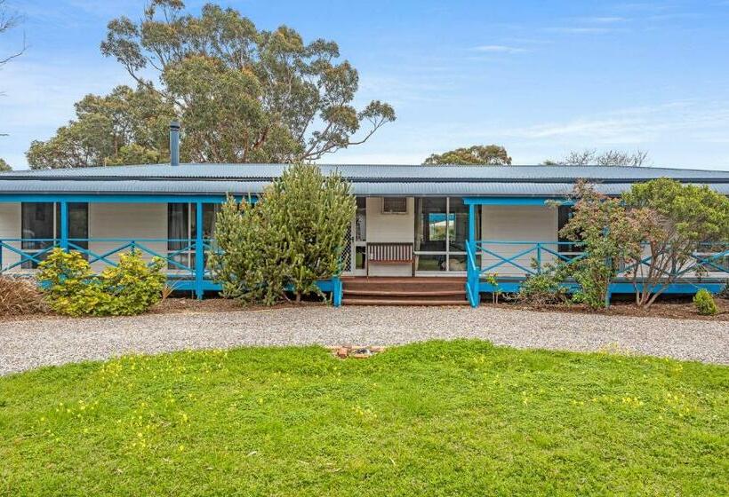 The Long House Pet Friendly