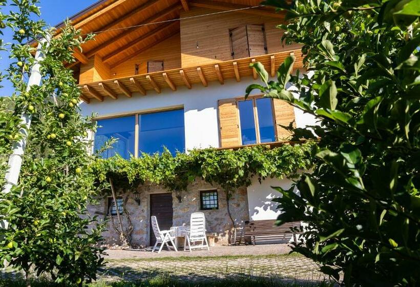 Bait Del Hermen   Maso Rustico In Aperta Campagna