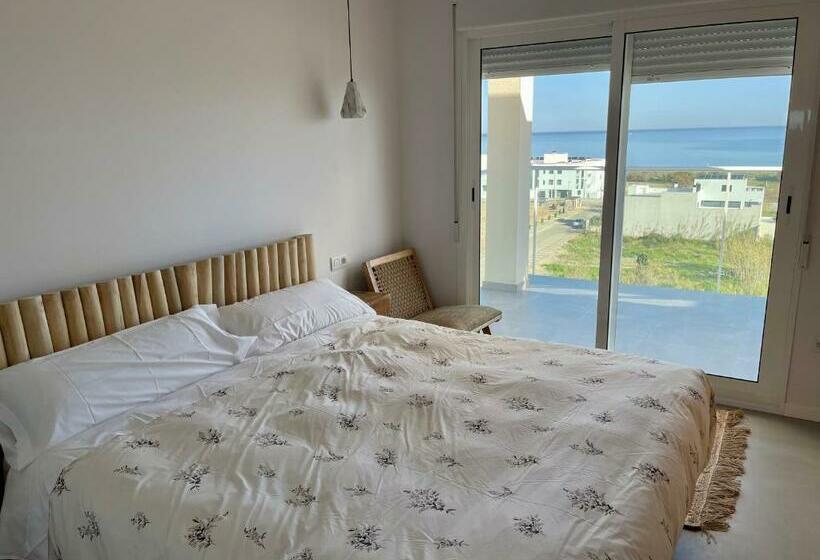 Beautiful Penthouse With Pool And Wonderful Beach View