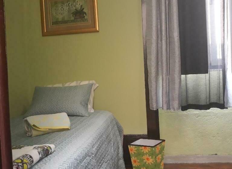 تختخواب و صبحانه Casa Dragão