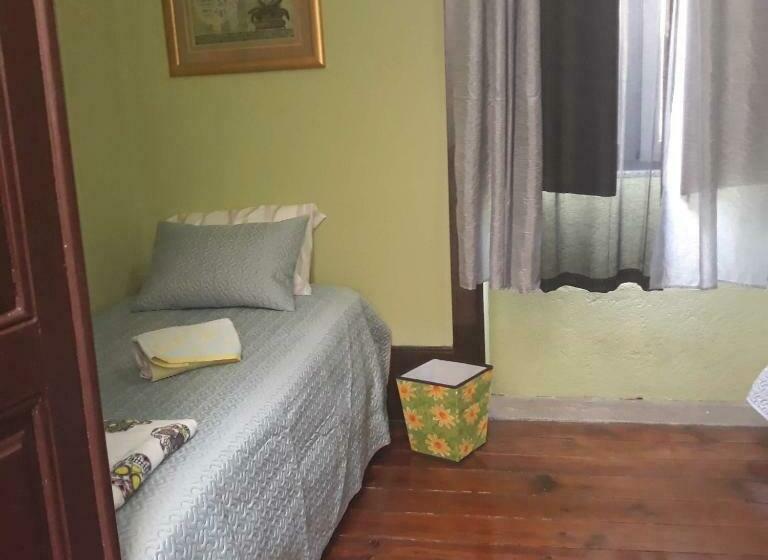 تختخواب و صبحانه Casa Dragão