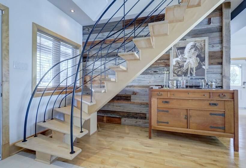 Chalet Chaleureux Sur Le Bord De Leau Naviguable