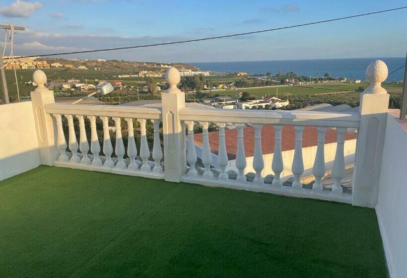 Countryside House With Sea View Near The Beach