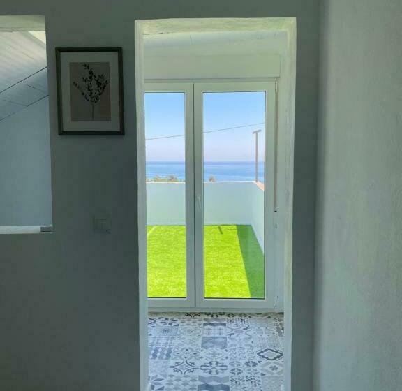 Countryside House With Sea View Near The Beach