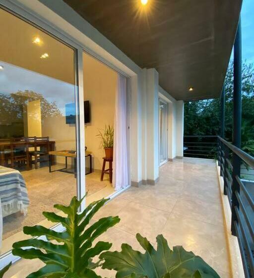 Departamento Con Vista En Los Perales