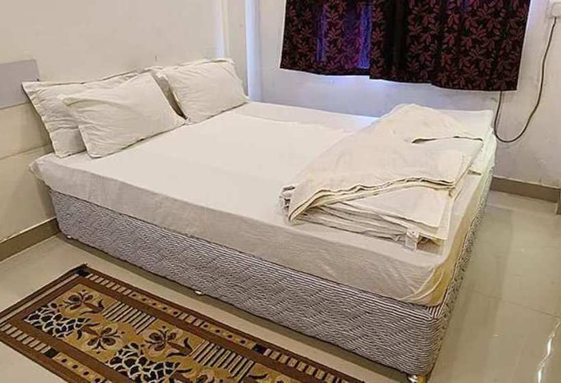 Fabhotel Buddha Saalt