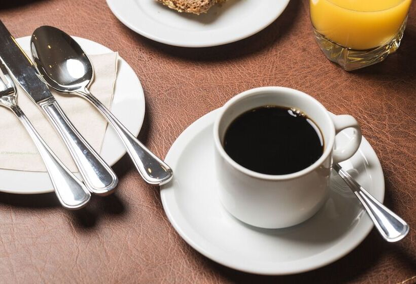 בית מלון כפרי Big Sur