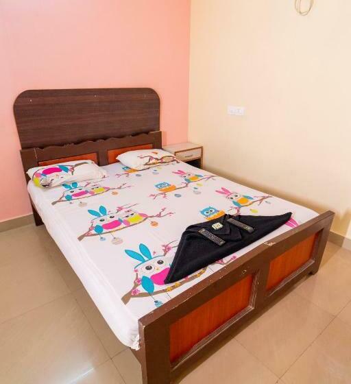 בית מלון כפרי Dwarka Residency