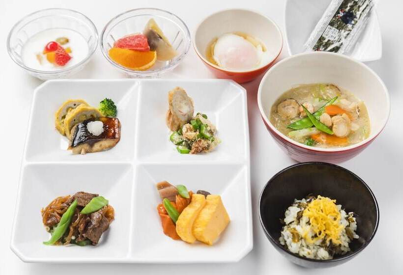 Отель Sotetsu Grand Fresa Kumamoto