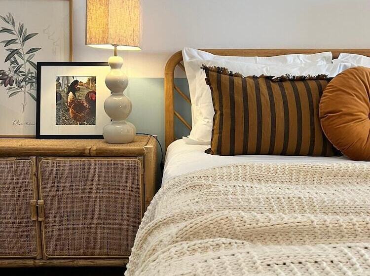 هتل Viva! Farmhouse