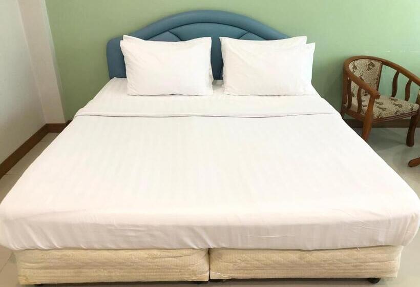 בית מלון כפרי Wanpen Place