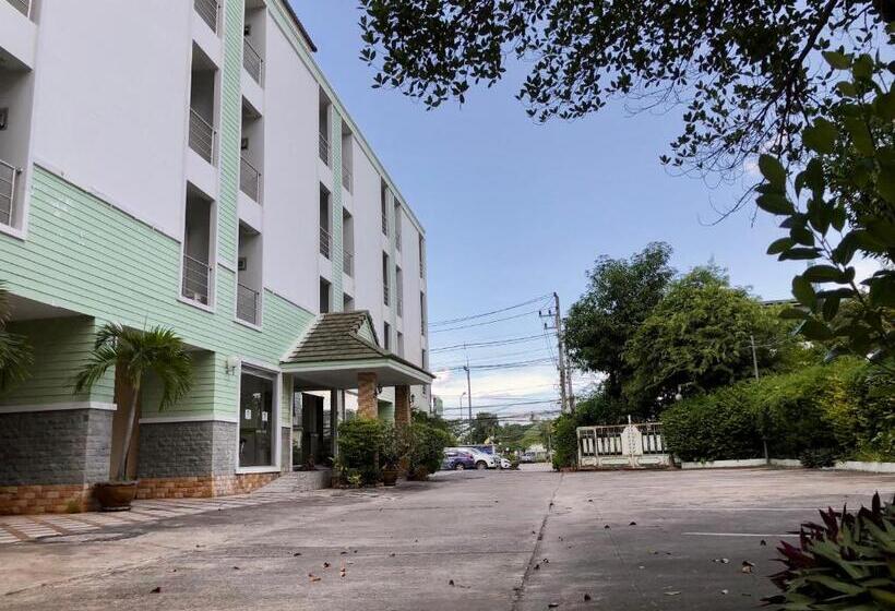 בית מלון כפרי Wanpen Place