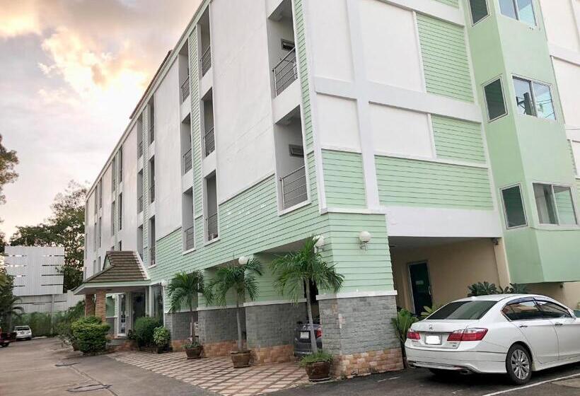 בית מלון כפרי Wanpen Place