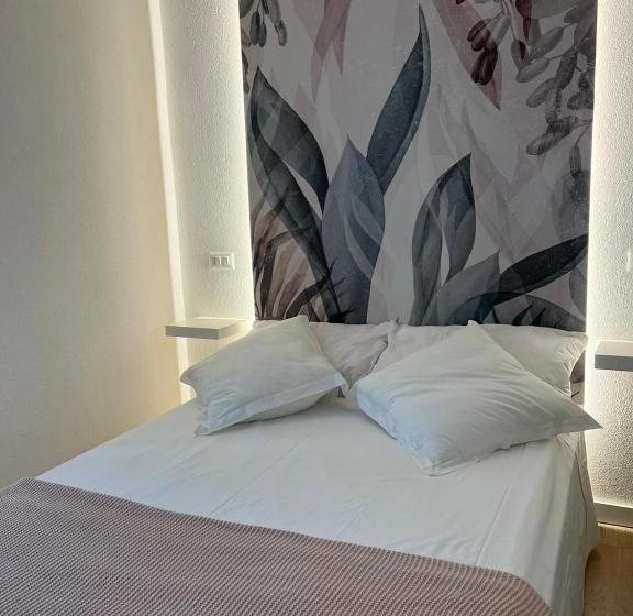 V&c Home Rental Specialist Appartamenti Fronte Lago Maggiore