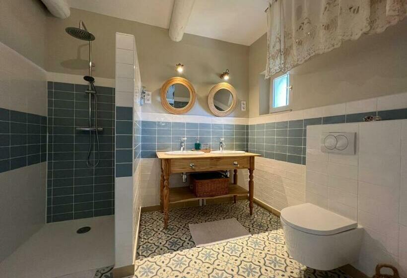 L’epicure „grenache“ Im Herzen Des Weines