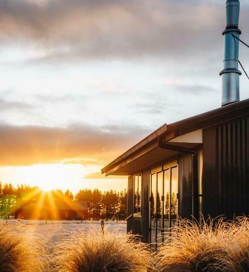 Peak View Cabin   Ben Ohau   Stylish Seclusion